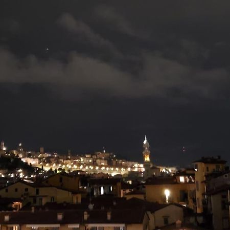 ברגמו "La Me Ca" Intero Appartamento In Centro Con Vista Sui Colli מראה חיצוני תמונה